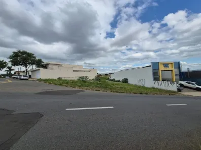 Lote/Terreno à venda, 764m² no Jardim Planalto, Limeira