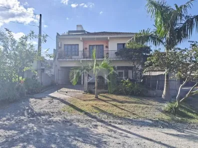 Casa com 8 Quartos à venda, 250m² no Costa e Silva, Joinville