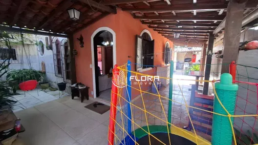 Casa com 3 Quartos à venda, 232m² no Pendotiba, Niterói