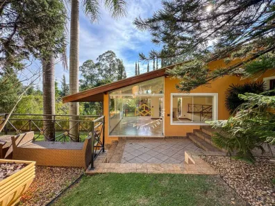 Fazenda/Sítio com 3 Quartos à venda, 323m² no Vale Verde, Valinhos