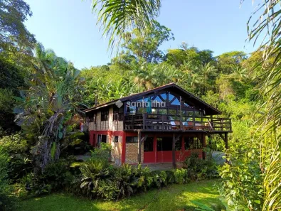 Casa com 6 Quartos para alugar, 250m² no Pântano do Sul, Florianópolis