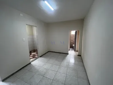 Casa com 1 Quarto para alugar, 40m² no Santa Mônica, Belo Horizonte