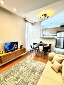 Apartamento com 2 Quartos à venda, 47m² no Colinas, Londrina