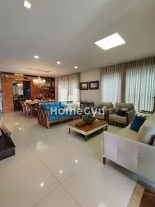 Sobrado com 4 Quartos para alugar, 316m² no Jardins Verona, Goiânia