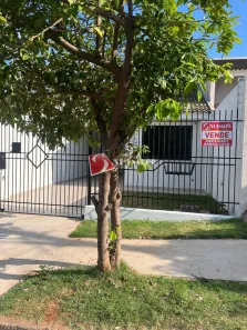 Casa com 3 Quartos à venda, 100m² no Parque das Laranjeiras, Maringá