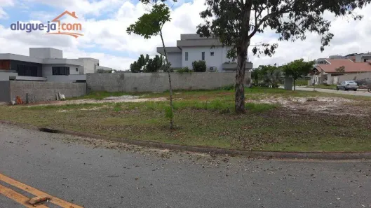 Lote/Terreno à venda, 765m² no Condomínio Residencial Colinas do Paratehy, São José dos Campos