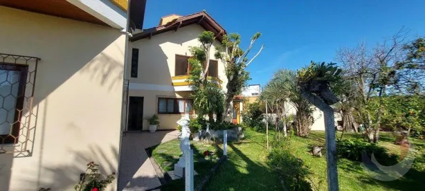Casa com 5 Quartos à venda, 249m² no Capoeiras, Florianópolis