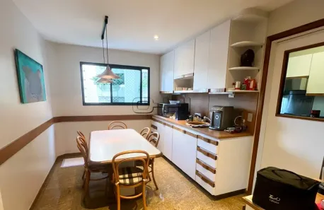 Apartamento com 4 Quartos para alugar, 300m² no Vila Nova Conceição, São Paulo