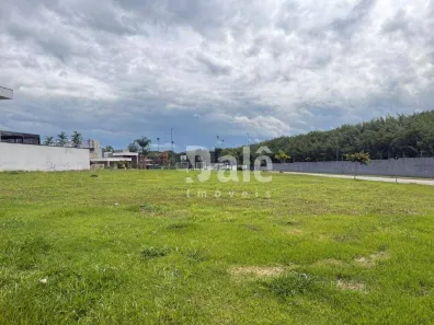 Lote/Terreno à venda, 680m² no Condomínio Residencial Colinas do Paratehy, São José dos Campos