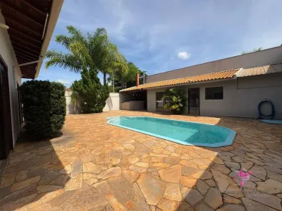 Casa de Condomínio com 3 Quartos à venda, 293m² no Jardim Portal do Bosque, Leme