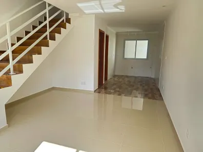 Casa com 2 Quartos à venda, 74m² no Caminho Novo, Palhoça