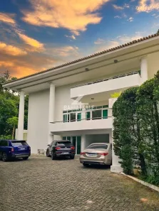 Casa com 4 Quartos à venda, 750m² no Horto Florestal, Salvador