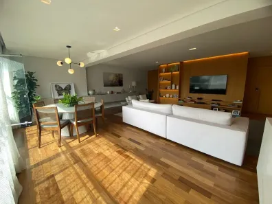 Apartamento com 3 Quartos à venda, 185m² no Real Parque, São Paulo