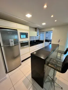 Apartamento com 3 Quartos para alugar, 117m² no Fazenda, Itajaí