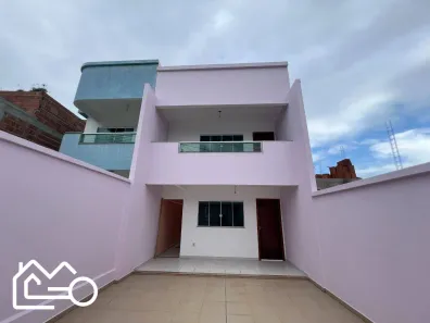 Casa com 3 Quartos à venda, 200m² no Lagoa, Macaé
