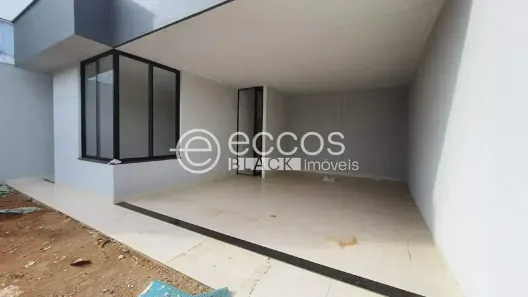 Casa com 3 Quartos à venda, 205m² no Alto Umuarama, Uberlândia