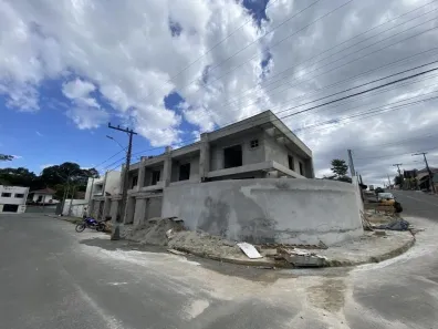 Sobrado com 3 Quartos à venda, 120m² no Costa e Silva, Joinville