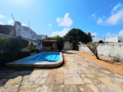 Casa com 4 Quartos à venda, 176m² no Capim Macio, Natal