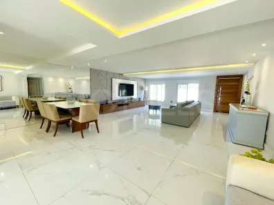 Casa com 5 Quartos à venda, 274m² no Camboinhas, Niterói