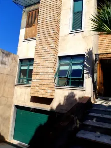 Sobrado com 4 Quartos à venda, 373m² no Vila Paiva, São Paulo