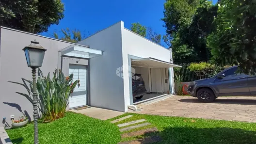 Casa com 2 Quartos à venda, 235m² no Cinqüentenário, Caxias do Sul