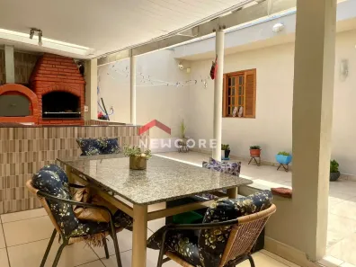 Casa com 3 Quartos à venda, 225m² no Parque Guarani, Várzea Paulista