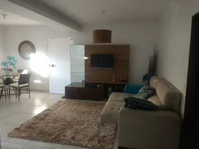 Casa com 3 Quartos à venda, 25m² no Centro, Caldazinha
