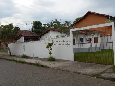 Casa com 2 Quartos à venda, 80m² no Martim de Sá, Caraguatatuba