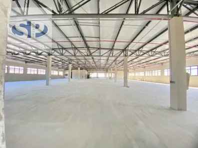 Galpão/Depósito/Armazém para alugar, 4571m² no Lapa de Baixo, São Paulo