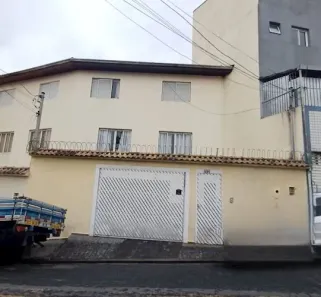 Casa com 3 Quartos à venda, 136m² no Arraial Paulista, Taboão da Serra