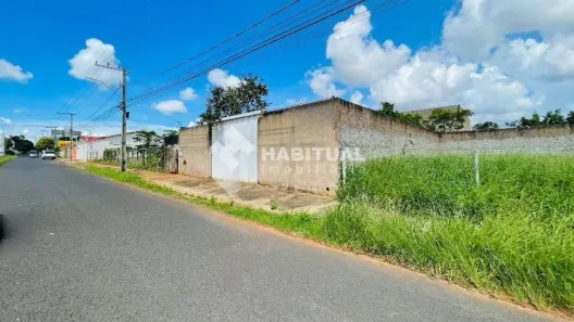 Lote/Terreno à venda, 857m² no Tibery, Uberlândia