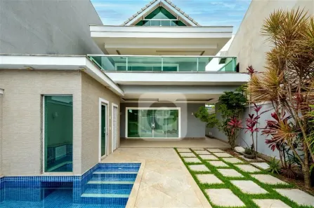 Casa de Condomínio com 4 Quartos à venda, 260m² no Recreio dos Bandeirantes, Rio de Janeiro