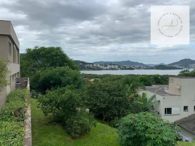 Lote/Terreno à venda, 700m² no Cacupé, Florianópolis