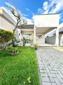 Casa com 2 Quartos para alugar, 77m² no Santa Terezinha, Gaspar