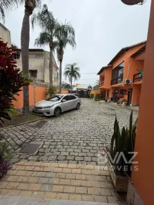 Casa de Condomínio com 2 Quartos à venda, 63m² no Palmeiras, Cabo Frio