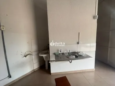 Ponto Comercial para alugar, 150m² no Tubalina, Uberlândia