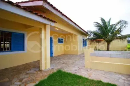 Casa com 4 Quartos à venda, 430m² no Jardim Star, Peruíbe