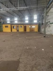 Galpão/Depósito/Armazém à venda, 800m² no Jardim Rebelato, Cotia