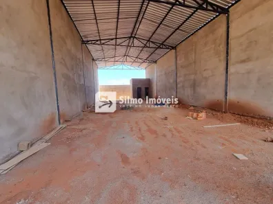 Galpão/Depósito/Armazém à venda, 230m² no Jardim Holanda, Uberlândia
