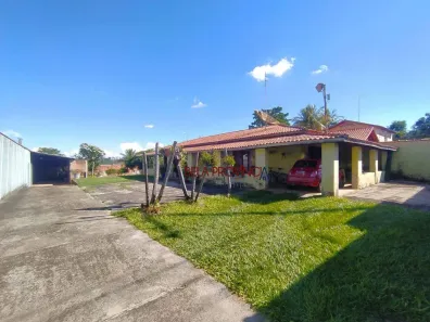 Fazenda/Sítio com 3 Quartos à venda, 283m² no Dois Córregos, Piracicaba