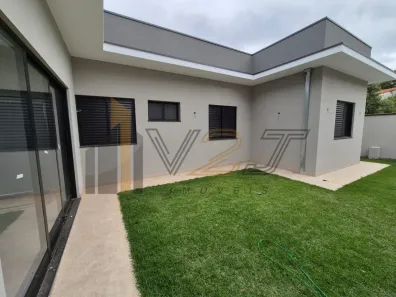 Casa com 3 Quartos à venda, 135m² no Bosque, Vinhedo