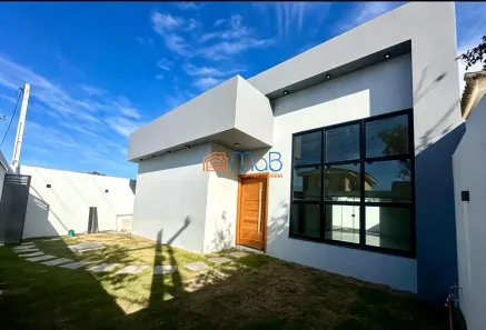 Casa com 3 Quartos à venda, 222m² no Lagoa, Macaé