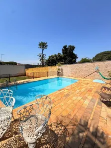 Casa com 3 Quartos à venda, 300m² no Parque Rural Fazenda Santa Cândida, Campinas