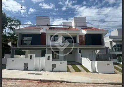 Casa com 2 Quartos à venda, 167m² no Campeche, Florianópolis