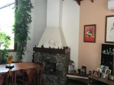 Casa com 3 Quartos à venda, 306m² no Vila Oliveira, Mogi das Cruzes