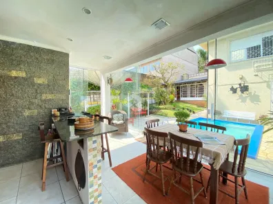 Casa com 5 Quartos à venda, 544m² no Chácara das Pedras, Porto Alegre