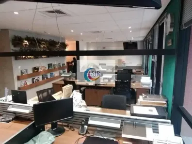 Sala Comercial para venda ou aluguel, 200m² no Vila Olímpia, São Paulo
