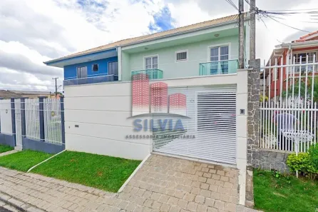 Sobrado com 4 Quartos à venda, 157m² no Capão Raso, Curitiba