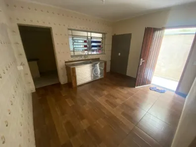 Sobrado com 2 Quartos para alugar, 240m² no Jardim Nóbrega, Mauá