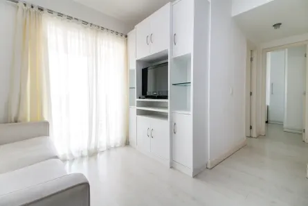 Apartamento com 2 Quartos para alugar, 62m² no Centro, Curitiba